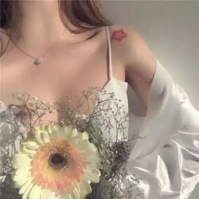 高质无水印头像女