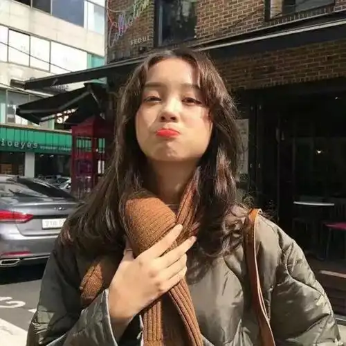 我喜欢的东西很贵,想去的地方很远,爱的人超完美,所以必须努力