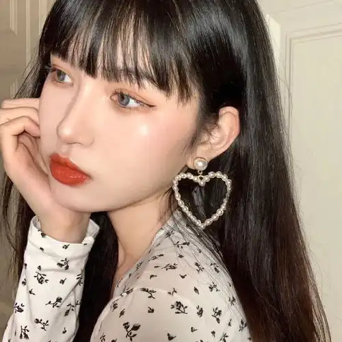 ins高级感女生头像