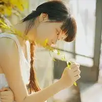楚楚动人的清新唯美意境女生头像图片