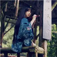 绿色森系凸显清新灵动的气质,森系女生头像