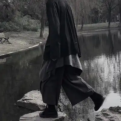 2023最新氛围感忧伤不露脸男生头男生头像我要个性网