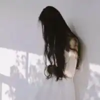 最怕我满心欢喜说了真心话你却说了哦qq头像女生