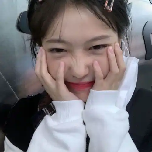 宝藏头像珍惜好眼前的事和眼前的人