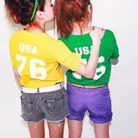 非主流两个女生在一起的头像