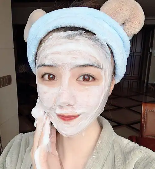 妙安堂氨基酸洁面弱碱温和不刺激,呵护洗颜不紧绷