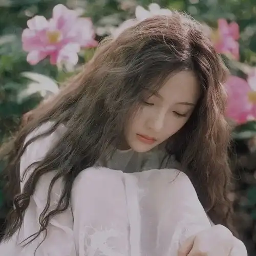 佛的头像微信头像女生平