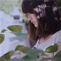 清新混搭风格qq女生头像阳光下你的笑感染了谁