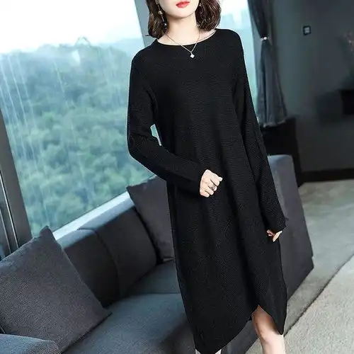 成熟女性想要风情万种,就穿阿吉多秋装裙,散发优雅低调的女人味