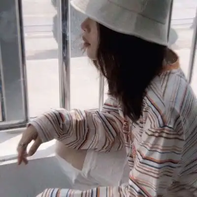 干净女生头像借一点干净的阳光女生头像我要个性网