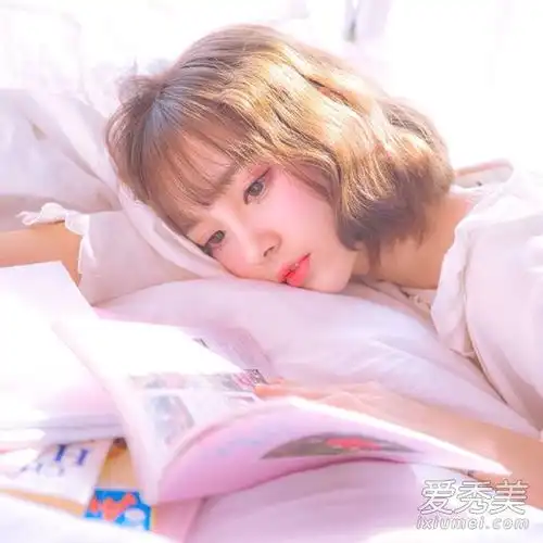 波波头仍然是2017年最时尚的发型在春天和夏天剪这16种款式