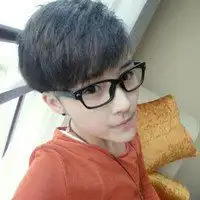 眼镜小男孩头像图片微信头像图片大全