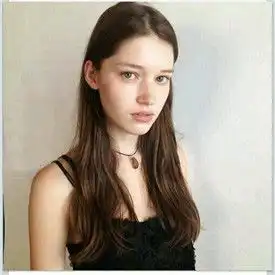 长脸女生适合什么发型