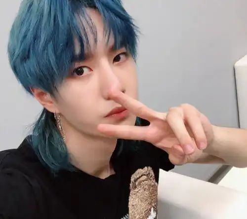 娱乐圈只有她坐过王一博的摩托车,得知是谁后,粉丝酸成柠檬精