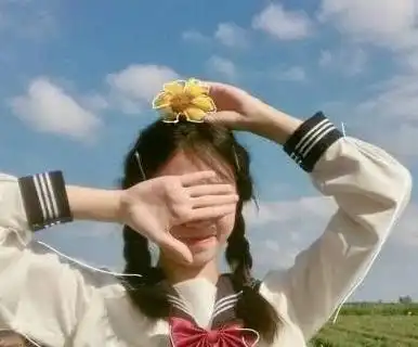 女孩子几岁来月经算合格医生这岁数刚刚好,请多重视