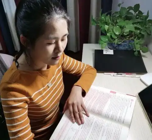 考研女生被破格录取,学习笔记遭曝光,原来成功并非源于偶然