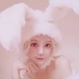 妩媚性感个性女生微信头像9
