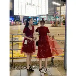 夏季闺蜜女装2019新款潮裙子女学生韩版网红连衣裙ins网纱
