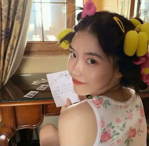 清纯风女头爱征服一切