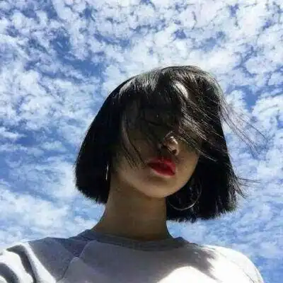 女头部位头像短发女子