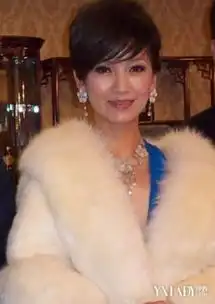 南京47岁美女外婆走红盘点那些逆天的不老仙妈