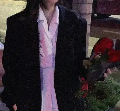 女生闺蜜头像手机控孙红