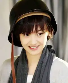 郑爽李钟硕甜蜜同框翡翠恋人上映时间