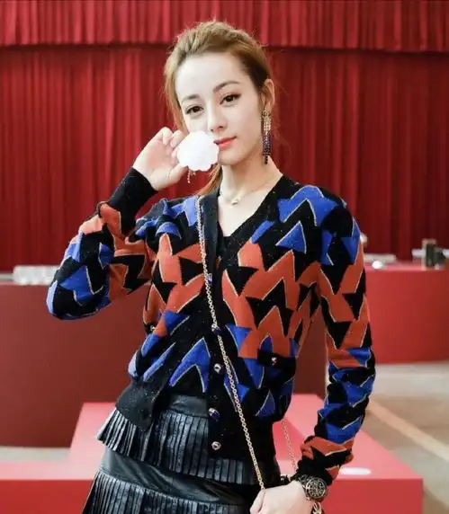 迪丽热巴完美长相有什么理由不爱呢