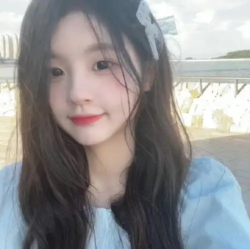 女头无水印女生头像头像女无水印赞我前任会变丑,永远没有女朋友