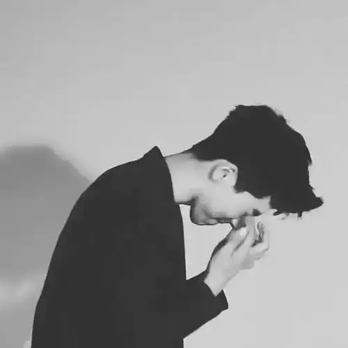 黑白款的男生女生头像