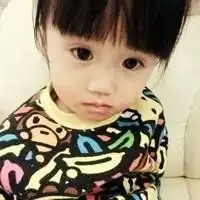 求qq情侣头像,要真人的带字的好看的可爱的男女一对的,差不多的都往上发