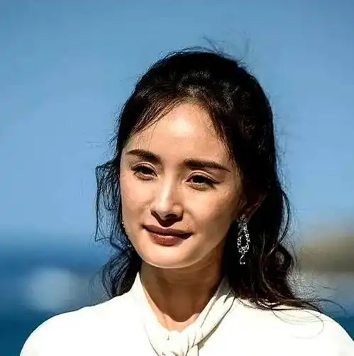 杨幂素颜气质美图
