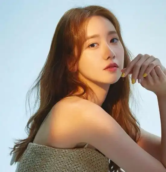 ins氛围感美女头像崔如