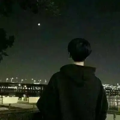 苏子叶算了吧,一直都在勉强