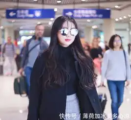 101火箭少女李紫婷归队,与粉丝合影,两条腿细如竹竿
