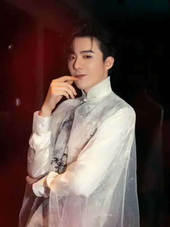 罗云熙王一博的古风穿搭完美展现国风style