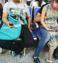 qq可爱小女孩头像猥亵