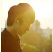 唯美的头像,类似如图的,最好人物是男生的