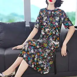 施悦名2019春夏新款女装圆领宽松桑蚕丝打底裙女时尚碎花真丝连衣裙