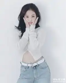 头像女生慵懒风杂志