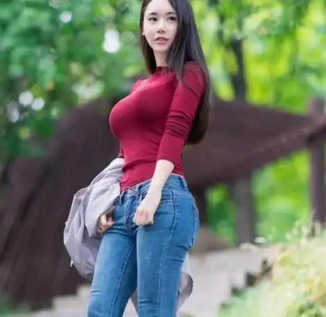穿牛仔裤的美女,小姐姐穿出完美好身材