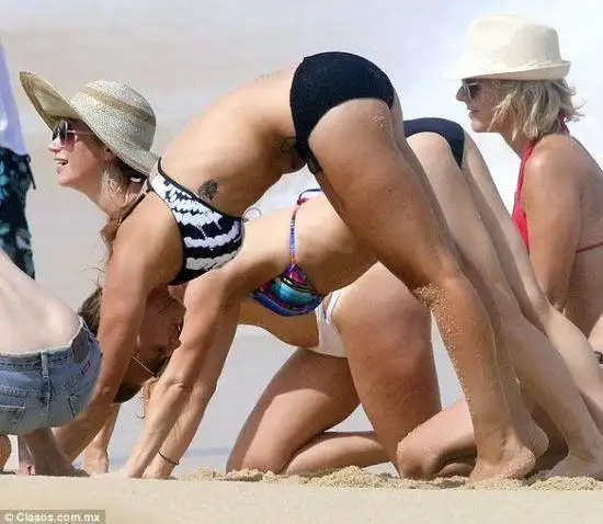 摄影师搞笑错位照片第一眼绝对会看错,最后一张到底哪里不对