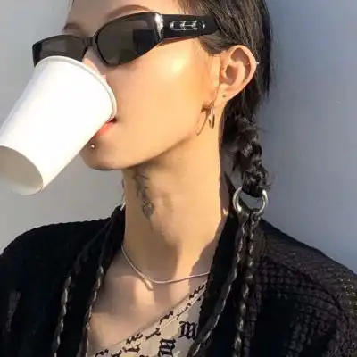 堆糖部位女头锁骨露肩精致性感女生头像2020
