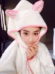 赵丽颖李小璐宋茜女星惊艳的放电卖萌照14