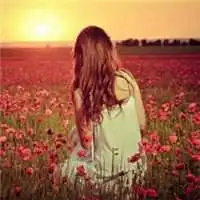 微信头像花丛中的小姑娘微信头像图片大全