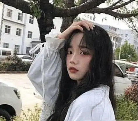 高中谈恋爱的女生,无非就是这3类人,班主任太明显了