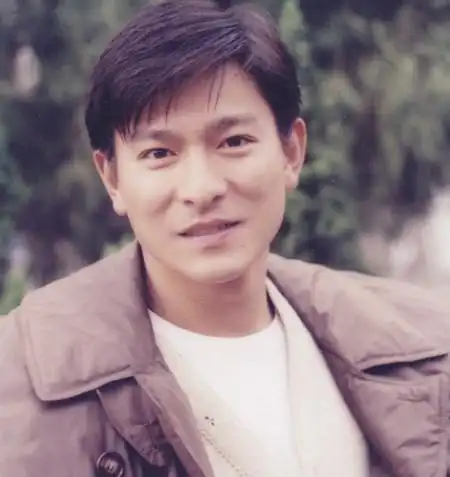 20岁的周润发,20岁的刘德华,20岁的金城武,差距一目了然