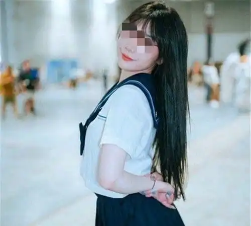 继jk女孩事件后漫展再现不雅行为,网友cos圈应该存在