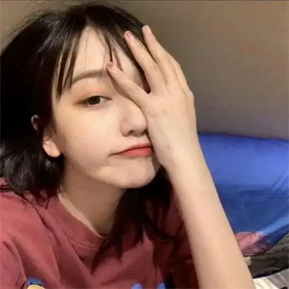 qq女生头像短发清新,笑得没心没肺的女人