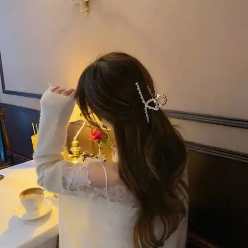 百看不厌的女生头像第一组